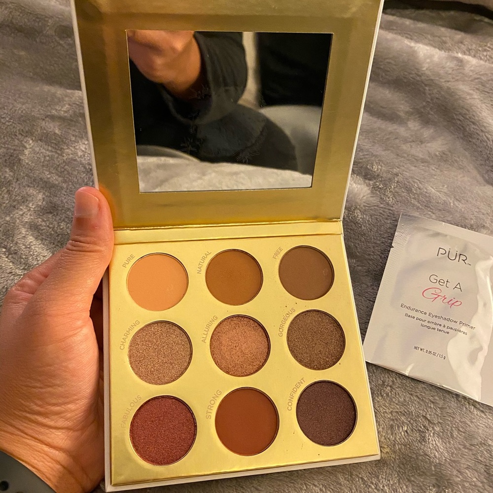Pur eyeshadow palette
